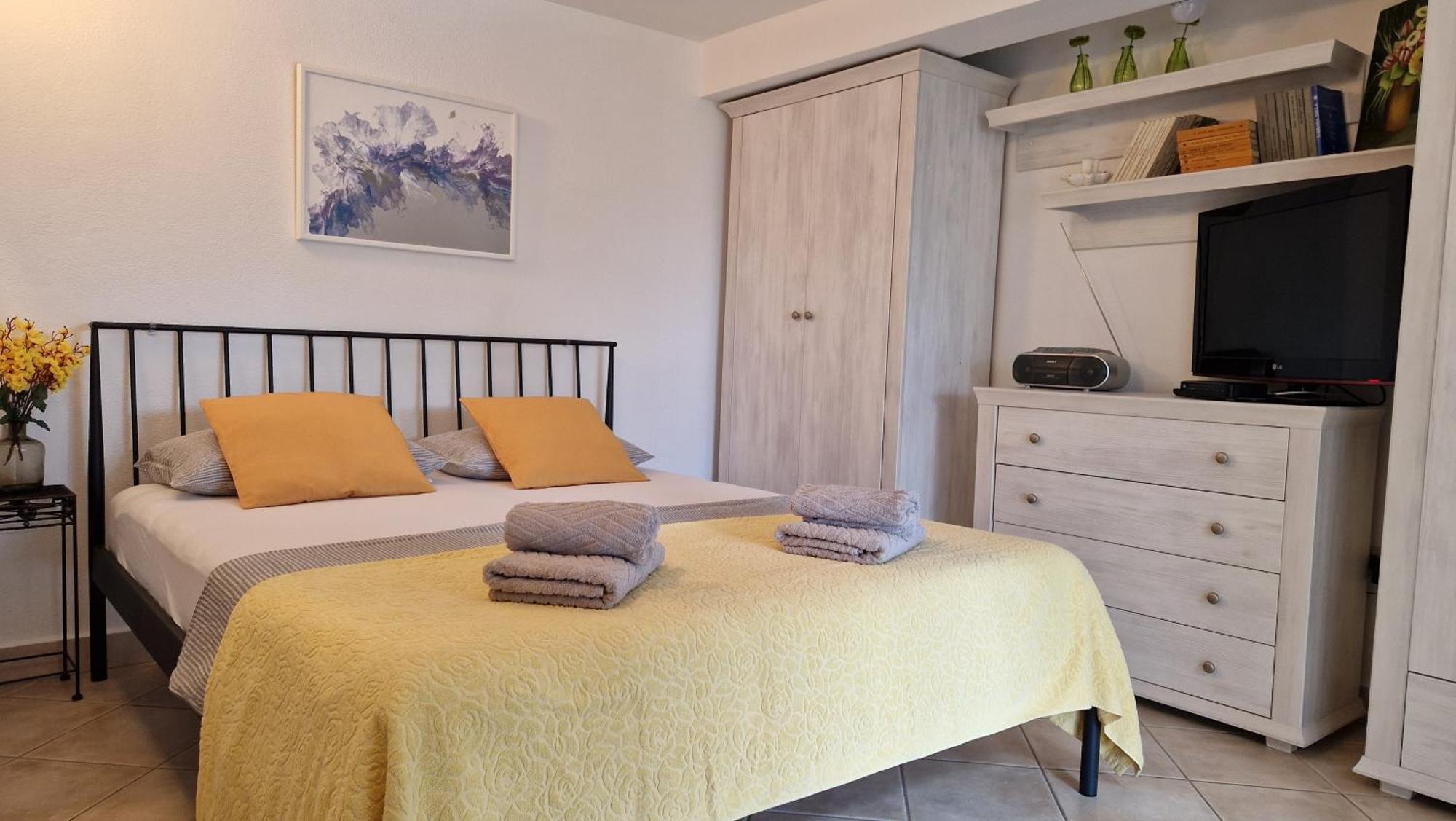 Apartman Karla Mostar Exterior foto